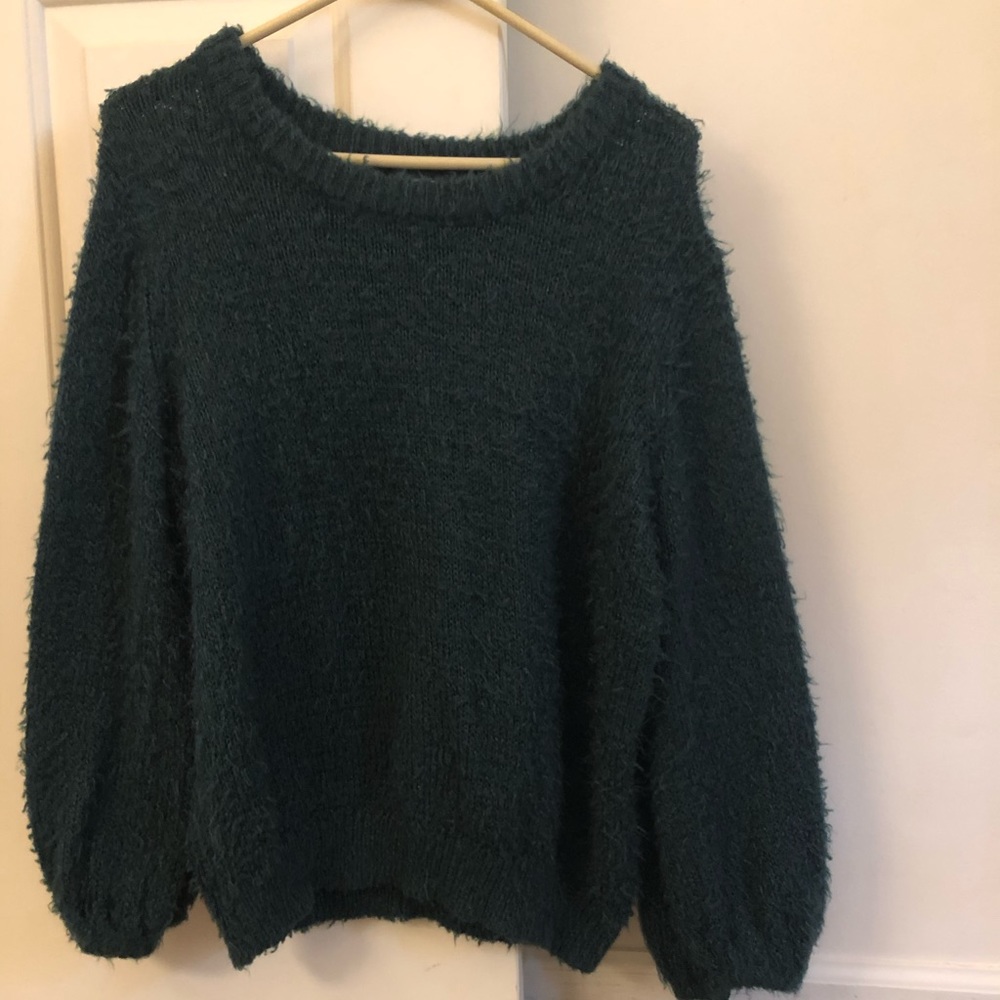 A NEW DAY sweater in forest green